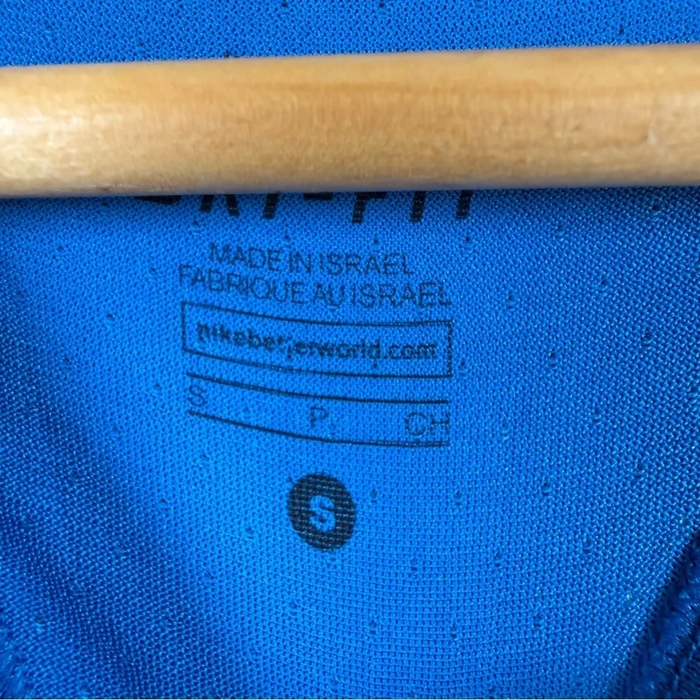 Nike Women's Blue Muscle Tank Top Size S